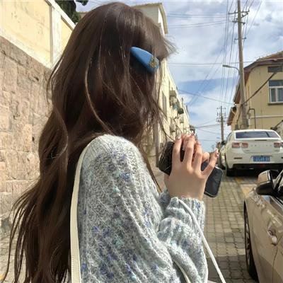 楼下的女人和楼上的男人